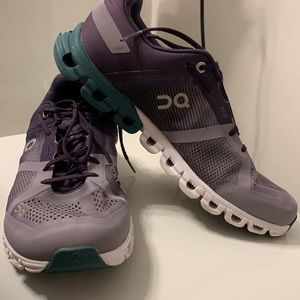 On Cloud shoes size 7.5